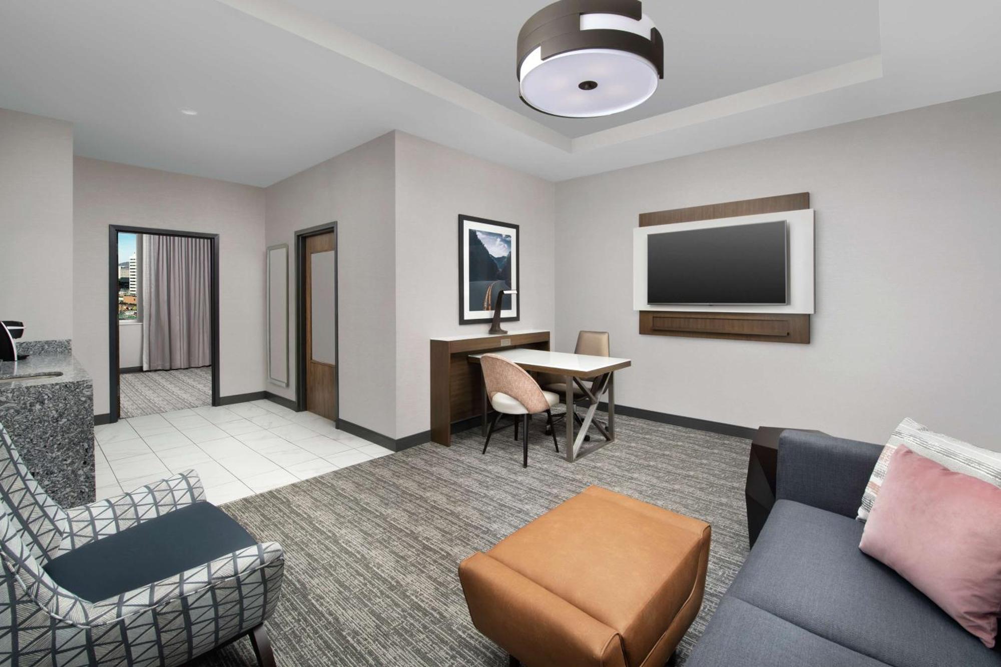 Embassy Suites By Hilton Knoxville Downtown Esterno foto